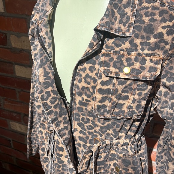 NWT POL Burst of Beauty Leopard Jacket Small - Picture 6 of 8